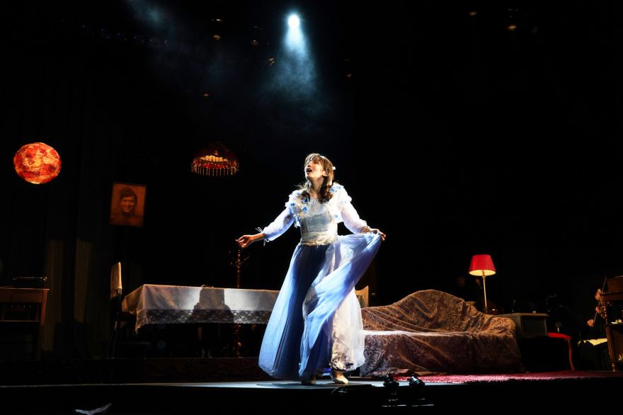 トピックス | COCOON PRODUCTION 2023『ガラスの動物園』『消えなさい