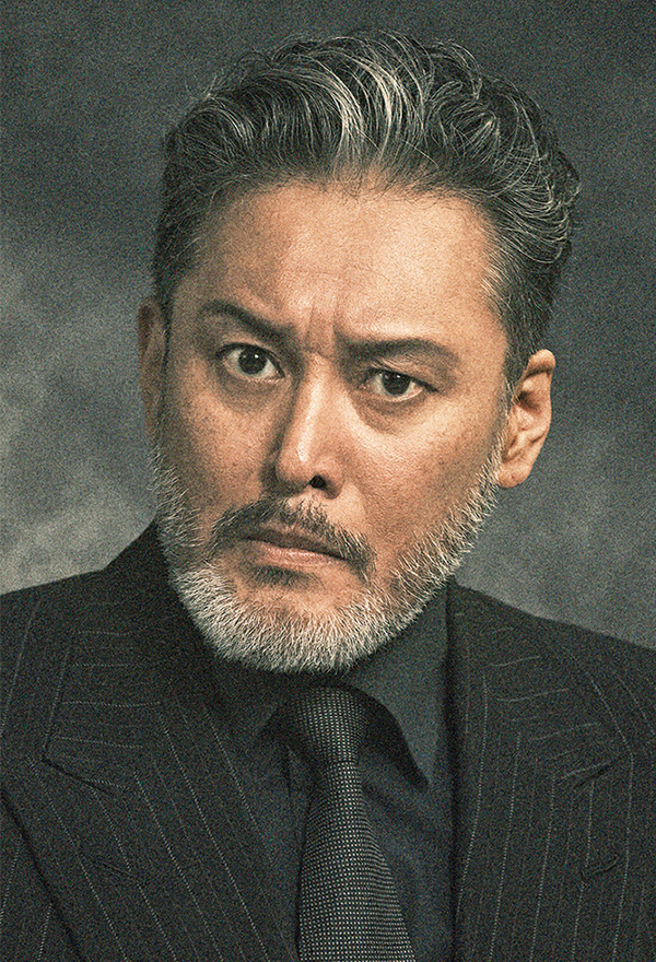 横田栄司