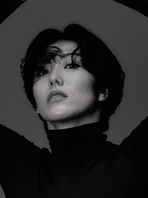 阿部真理亜 写真