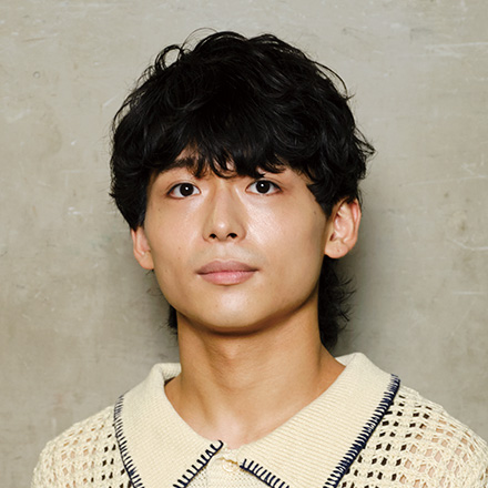 大塚遊馬 写真