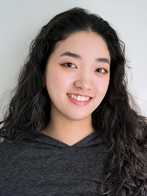桑原あみ 写真