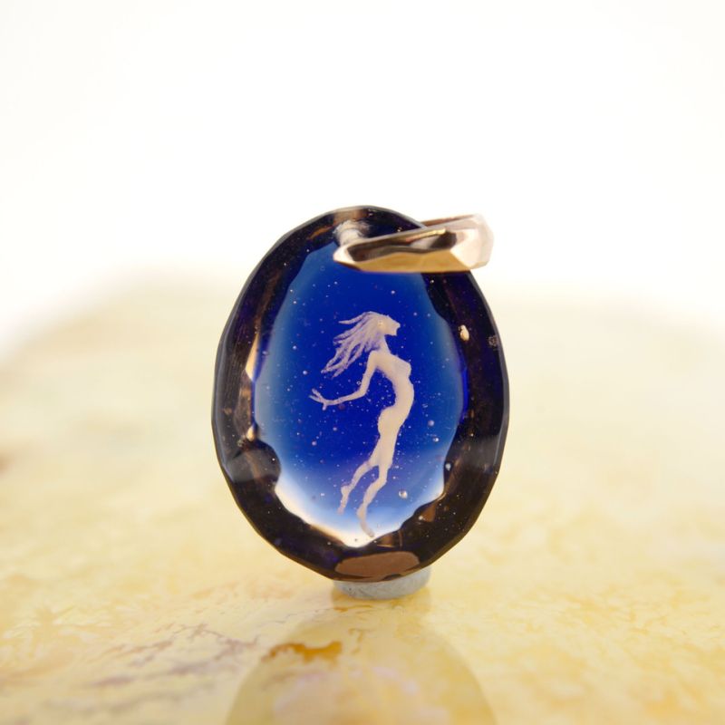 1cmの宇宙 -ナカダマサヒデ ガラスアート展- | Bunkamura