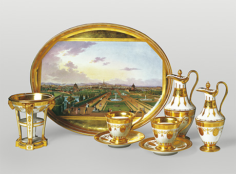 ウィーン窯・帝国磁器製作所
原画：ベルナルド・ベッレット《ベルヴェデーレからの眺望が描かれたコーヒーセット》
