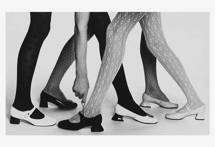 マリー・クワントのタイツと靴 1965年ごろ Image courtesy Mary Quant Archive / Victoria and Albert Museum, London