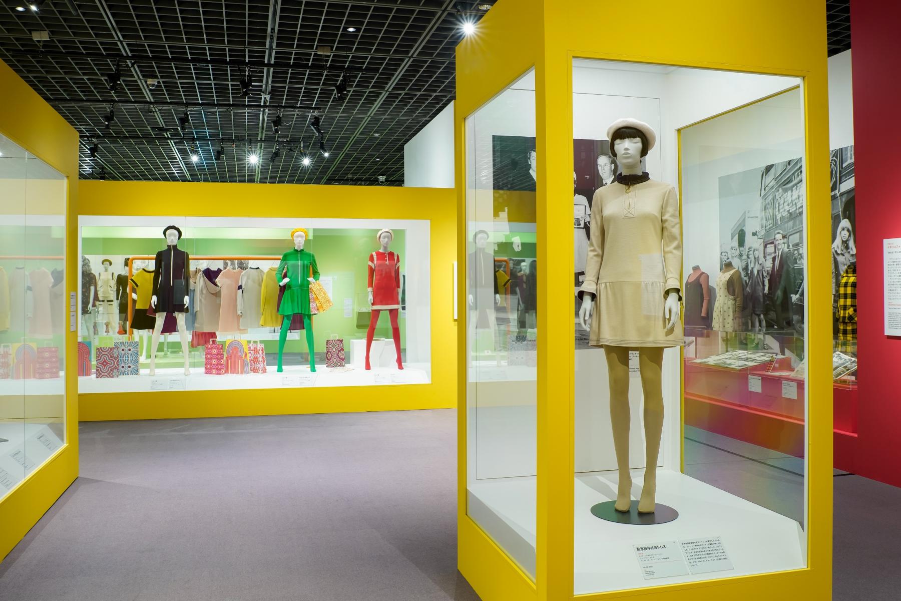 展示室をチラ見せ！会場風景公開！ | マリー・クワント展 | Bunkamura