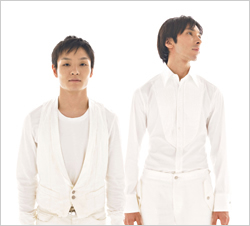 服部有吉×首藤康之