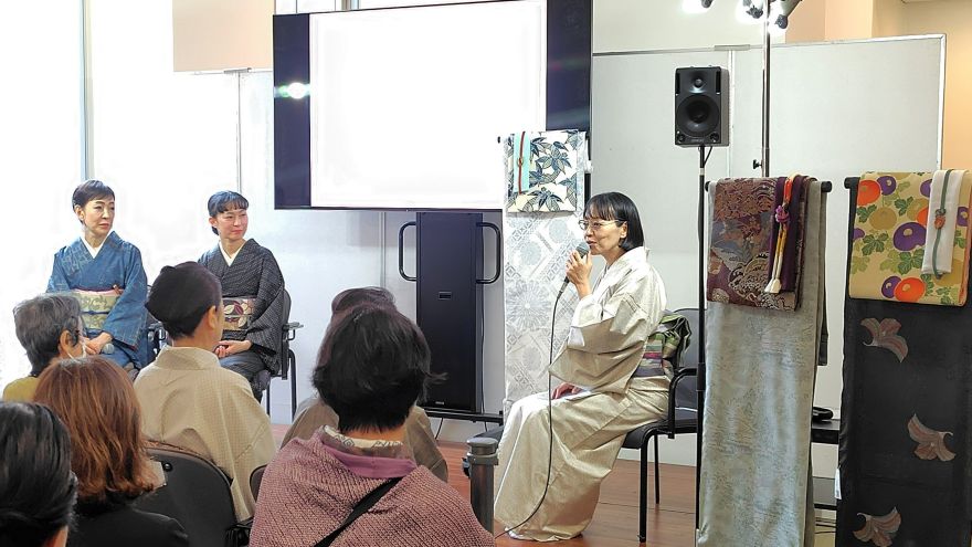 イベント】「大島紬特別トークショー」開催レポート | トピックス | 渋 